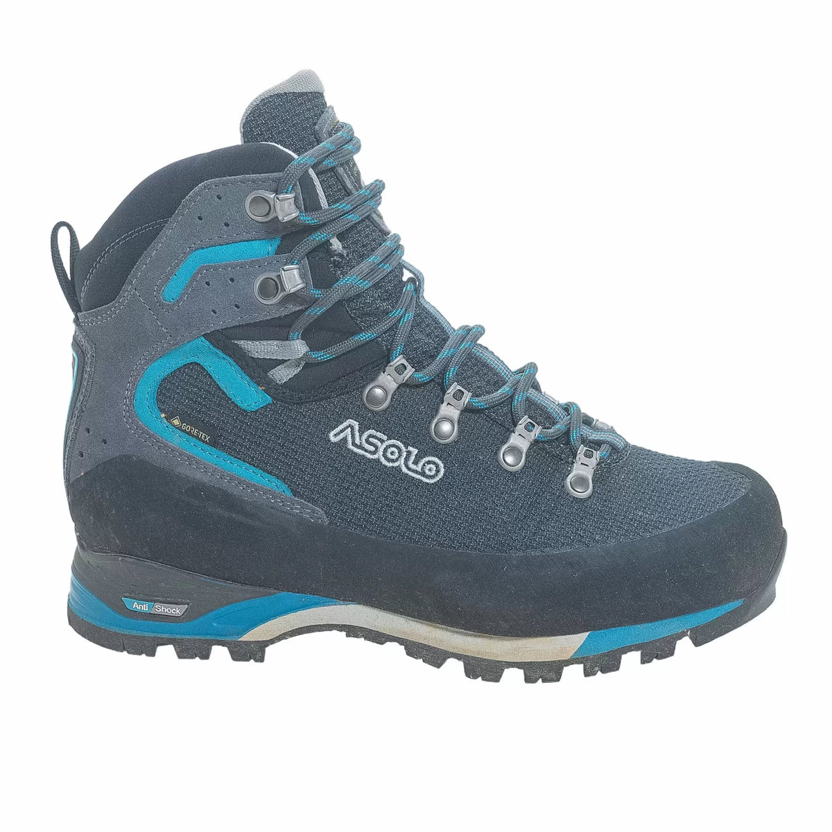 8Black/Blue