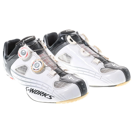 38White/Black