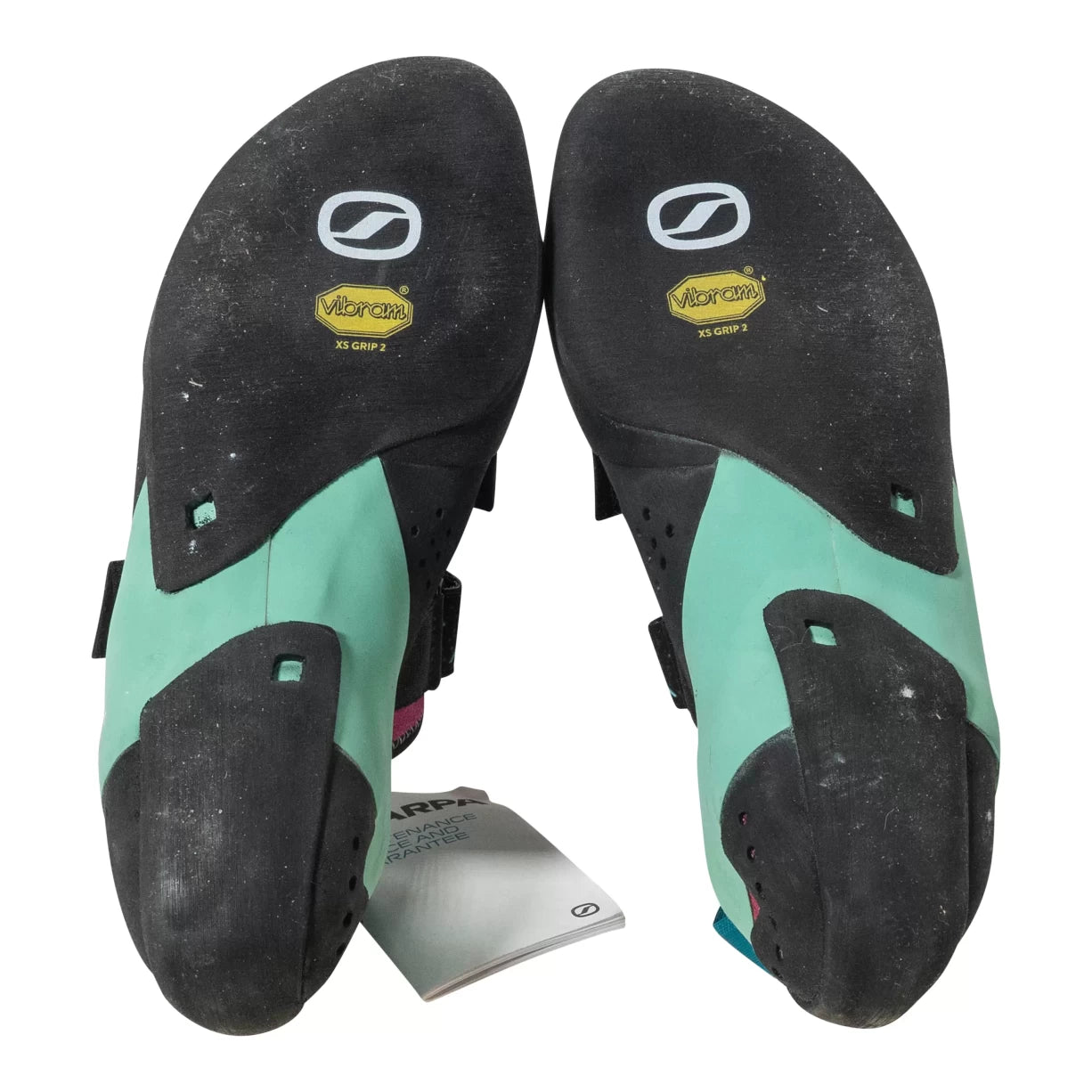 9Black/Teal