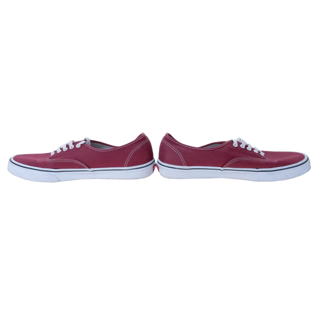 13Maroon