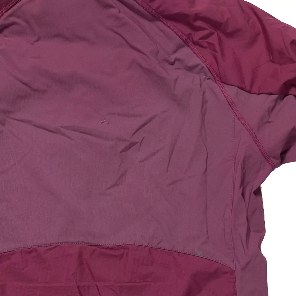 Estimated size SMagenta