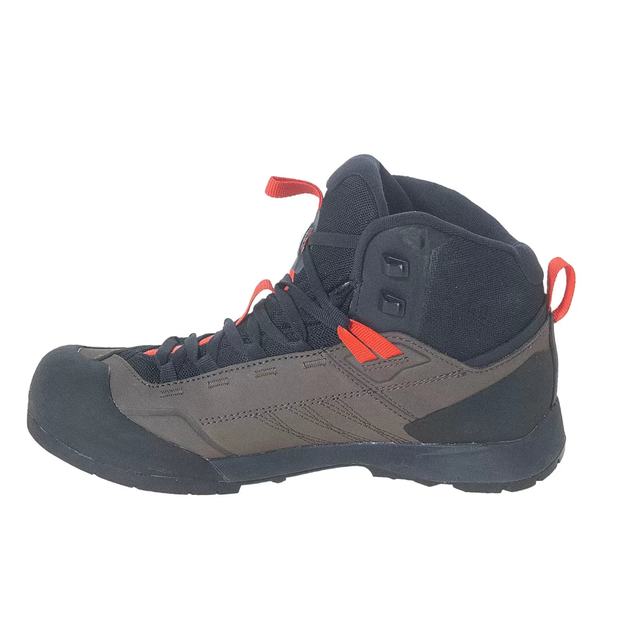 9Black/Brown