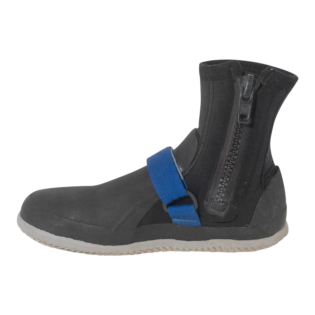 8Black/Blue