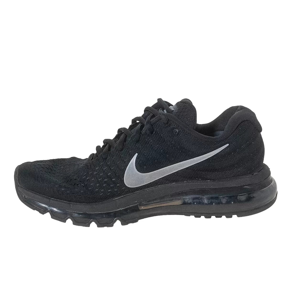 9.5Black/White