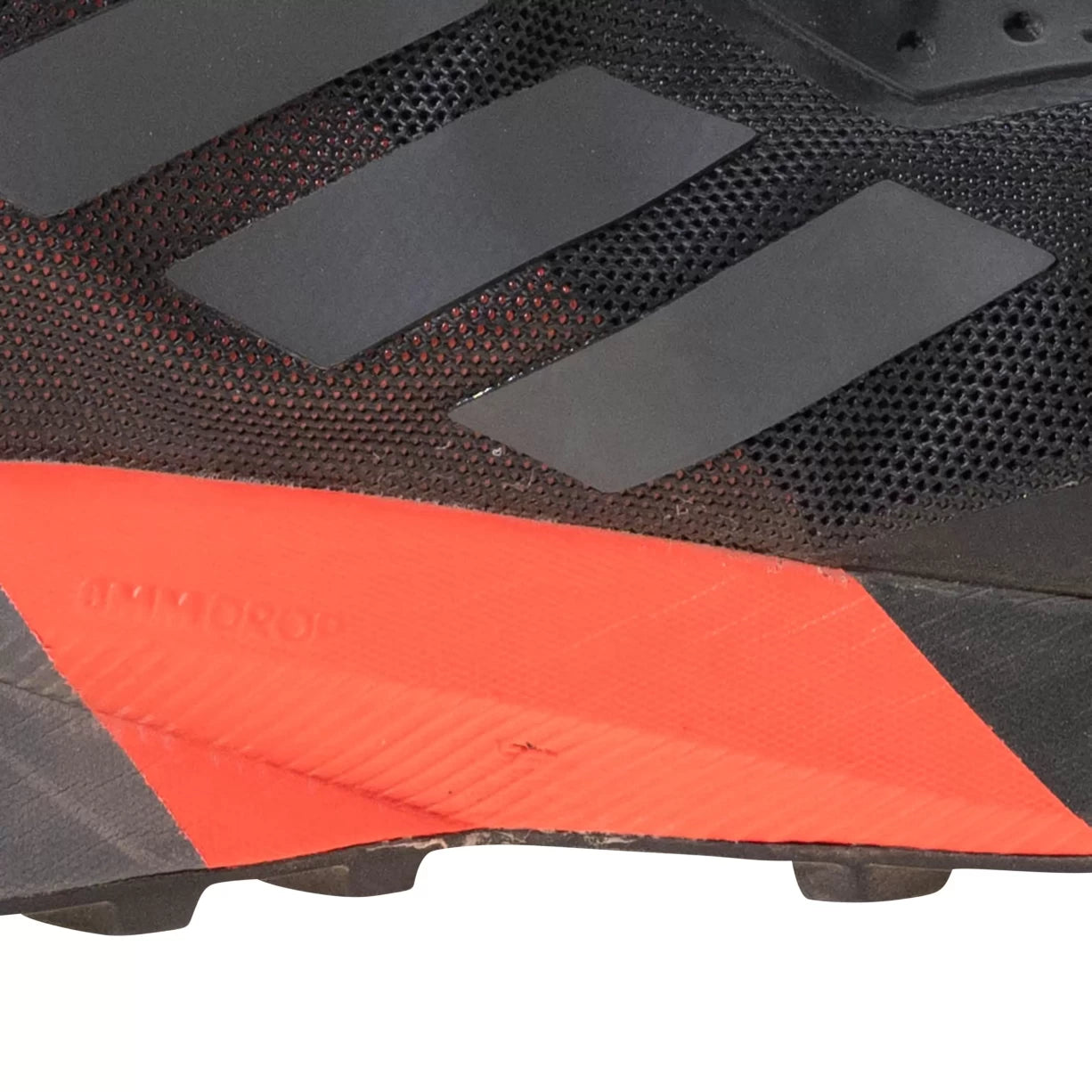 9Black / Red