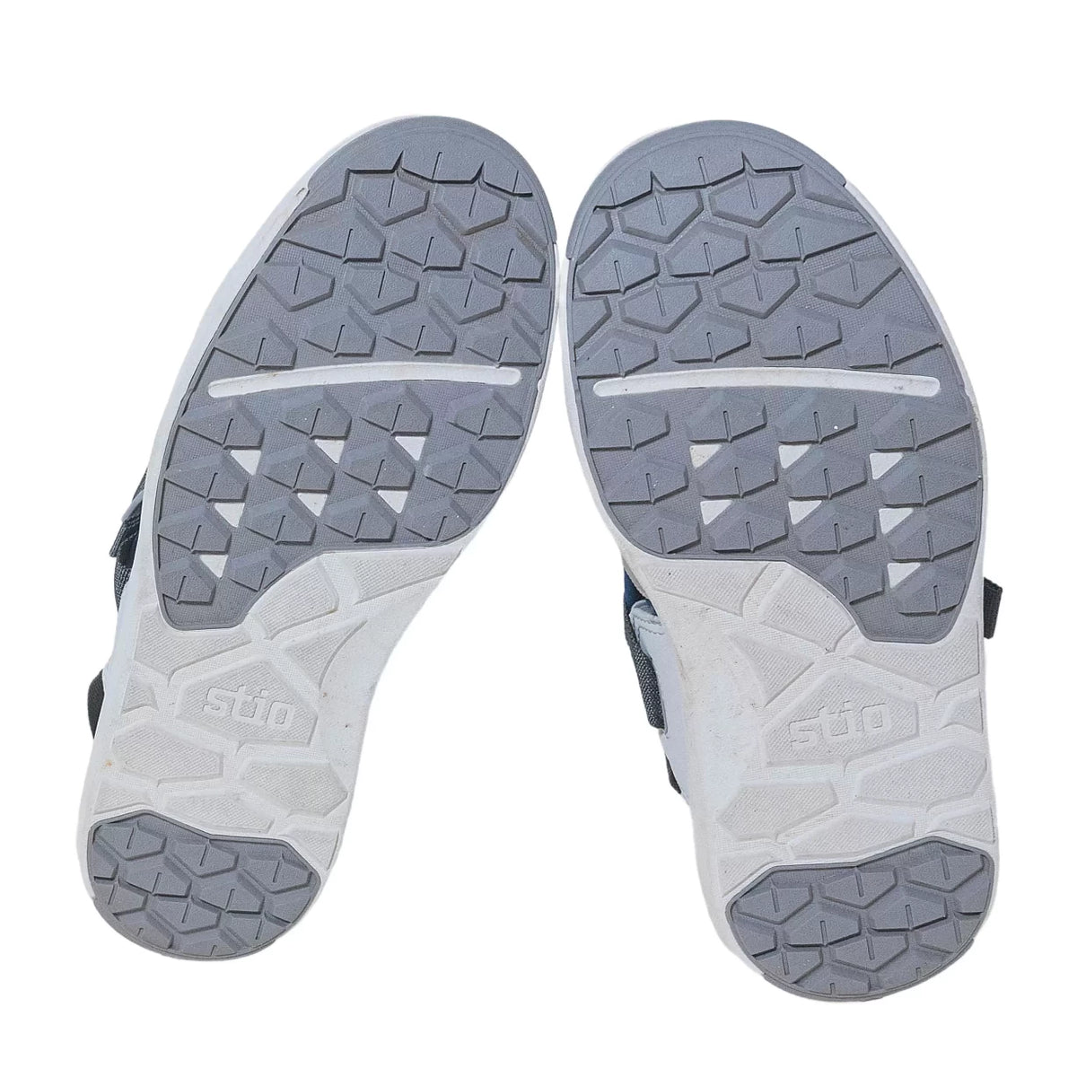 9Grey