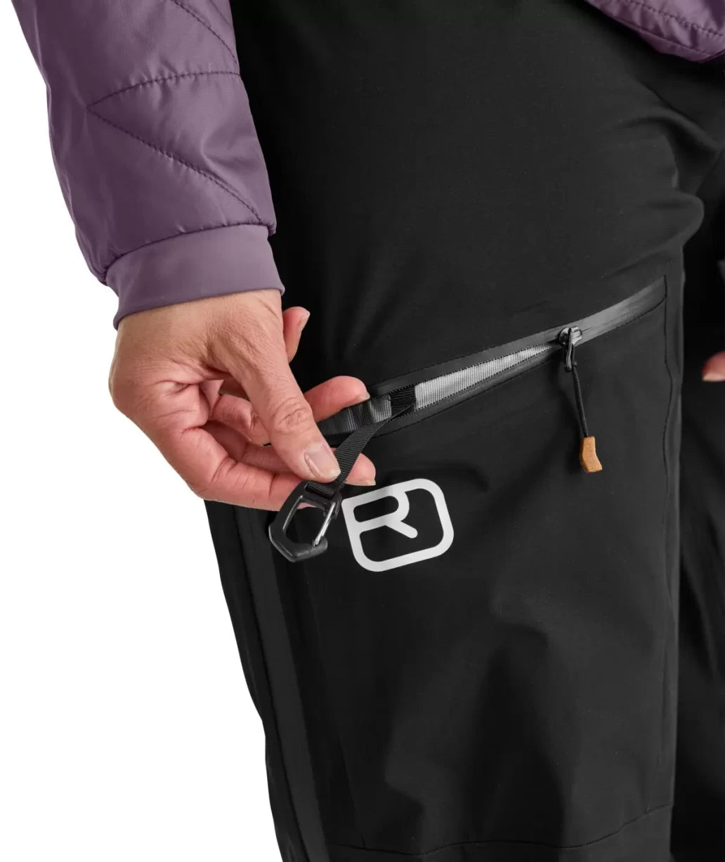 M - longBlack Raven