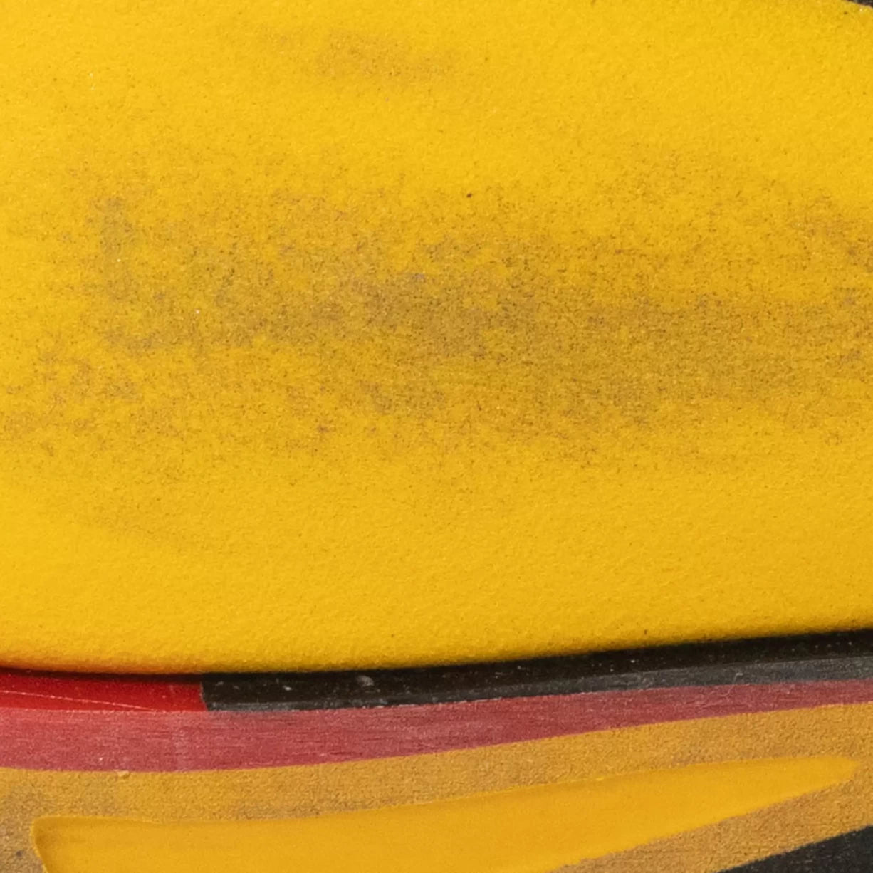 44.0Black/Yellow