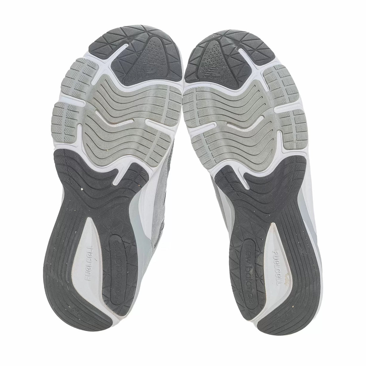15Grey/White