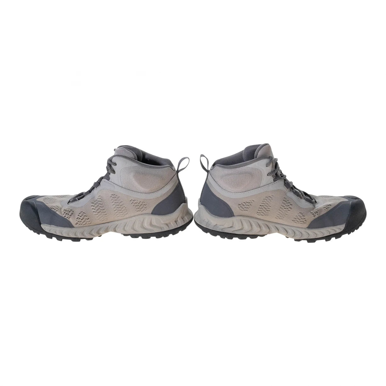 8Grey