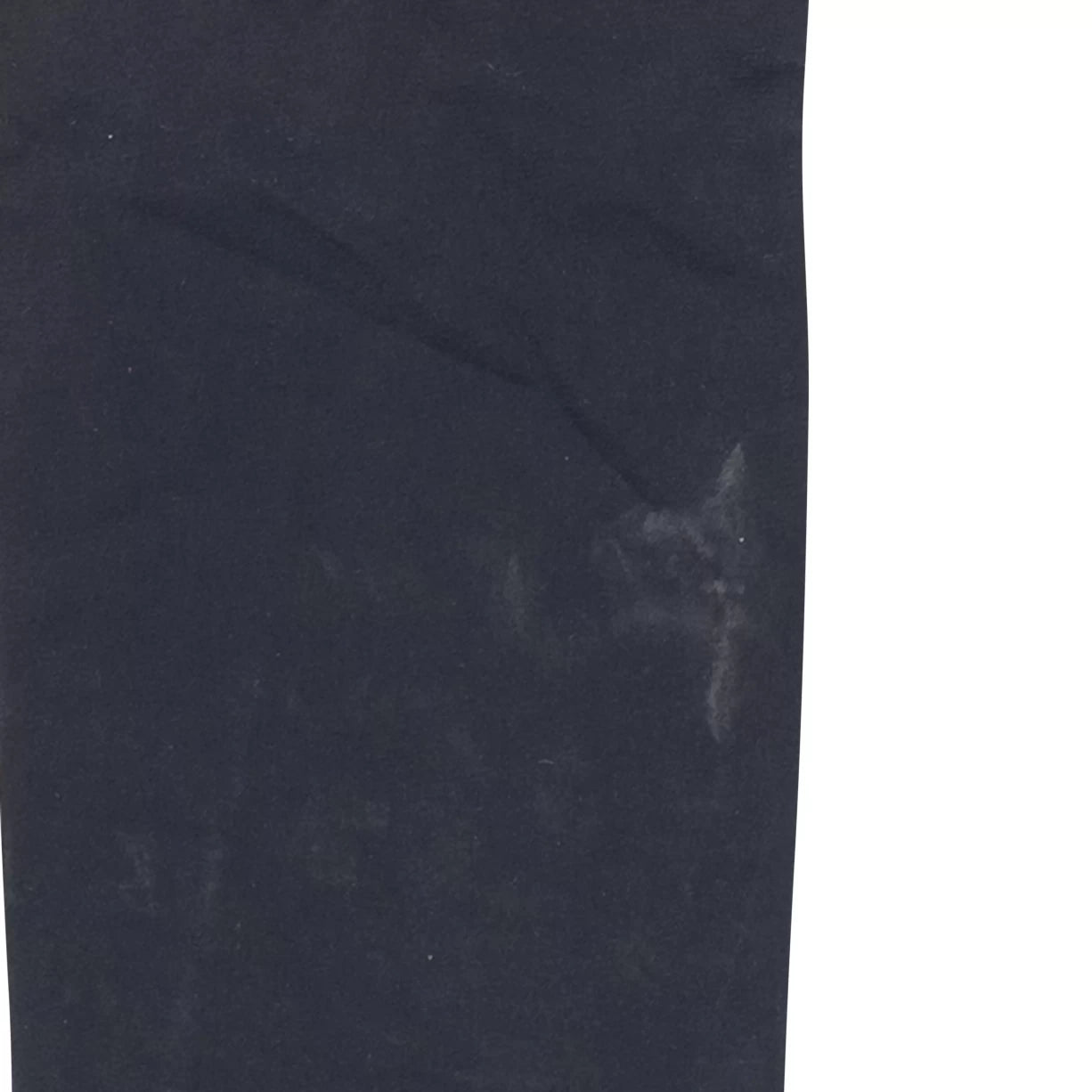 32Black