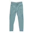 8Light Green