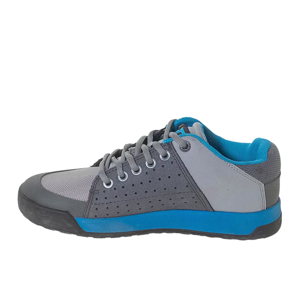 36.0Gray/Blue