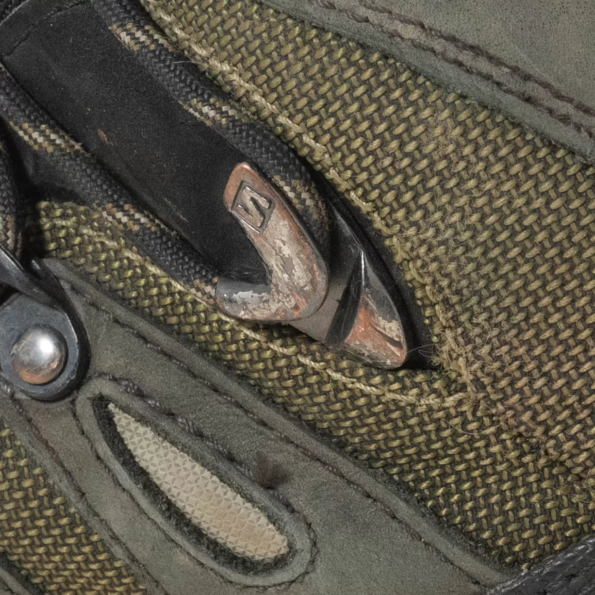 9Olive
