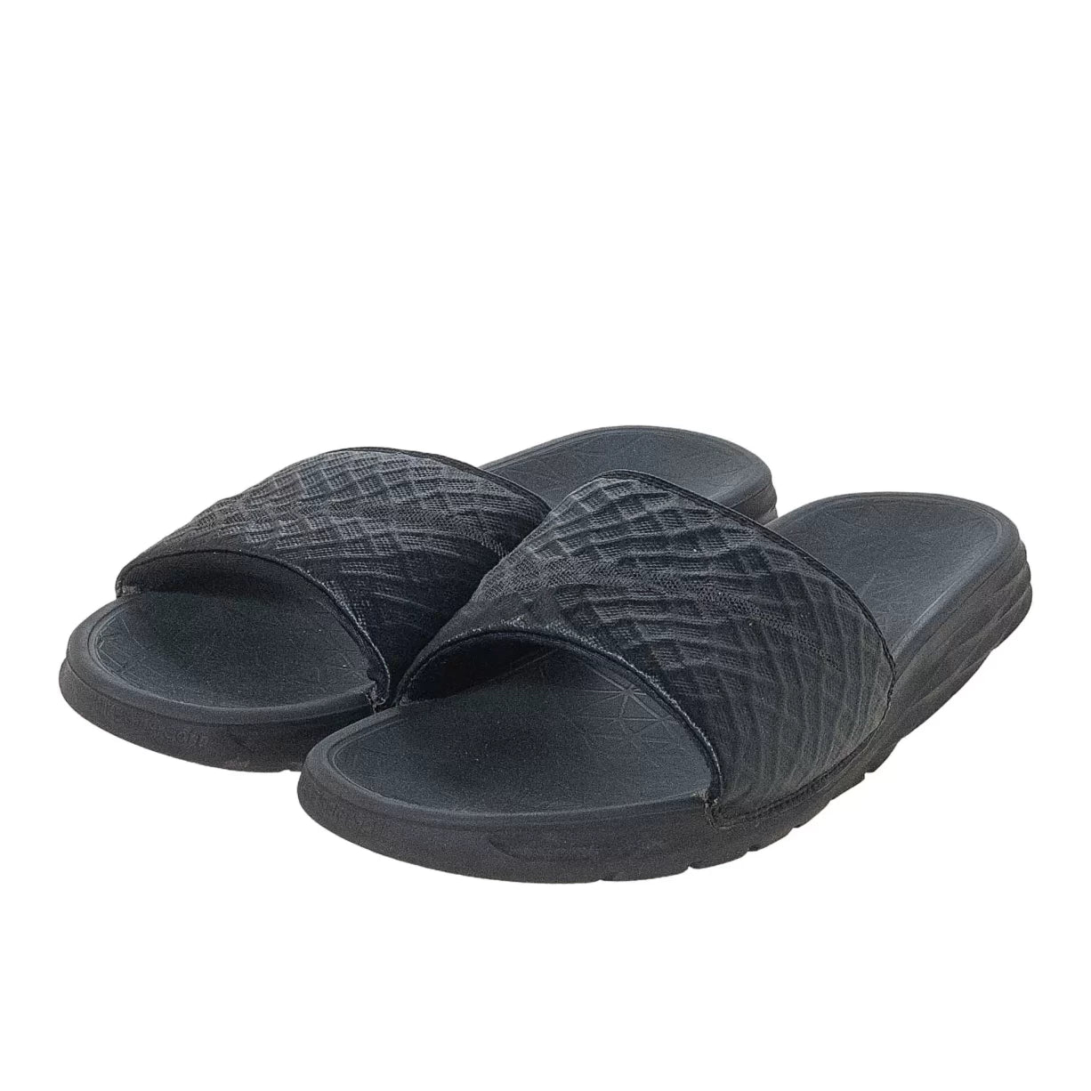 8Black