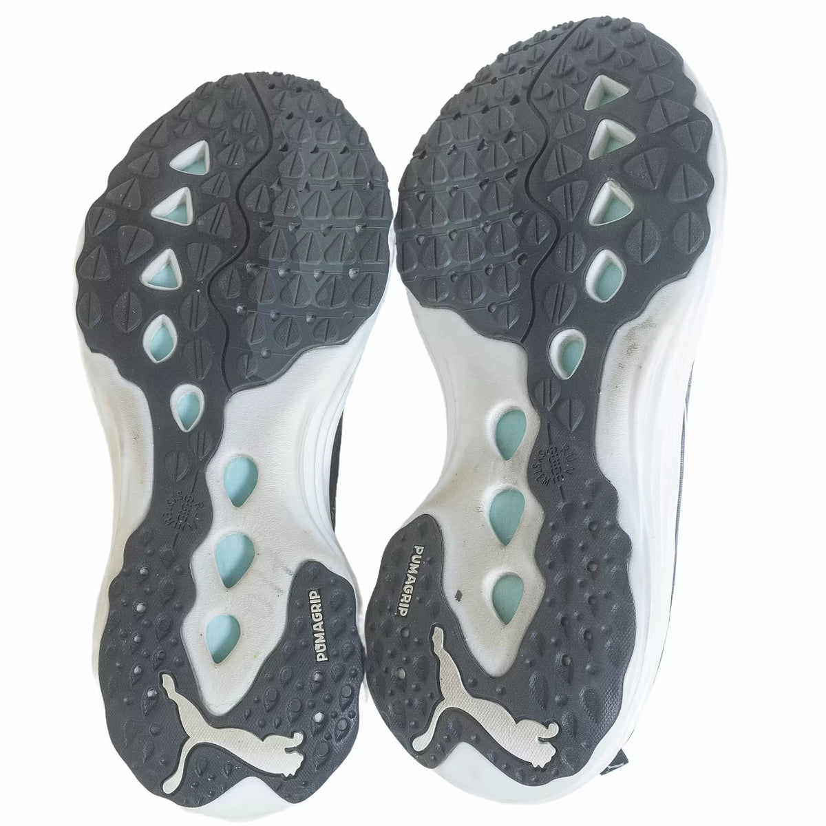 10.5Black/White