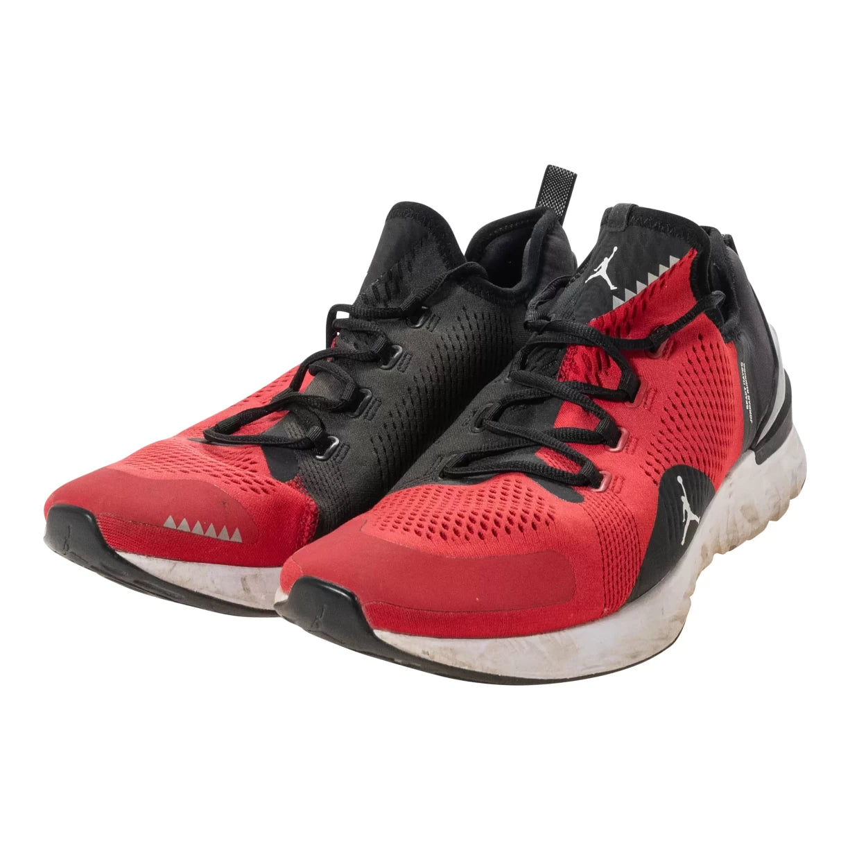 12Red/White
