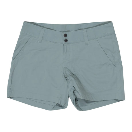 8Light Green