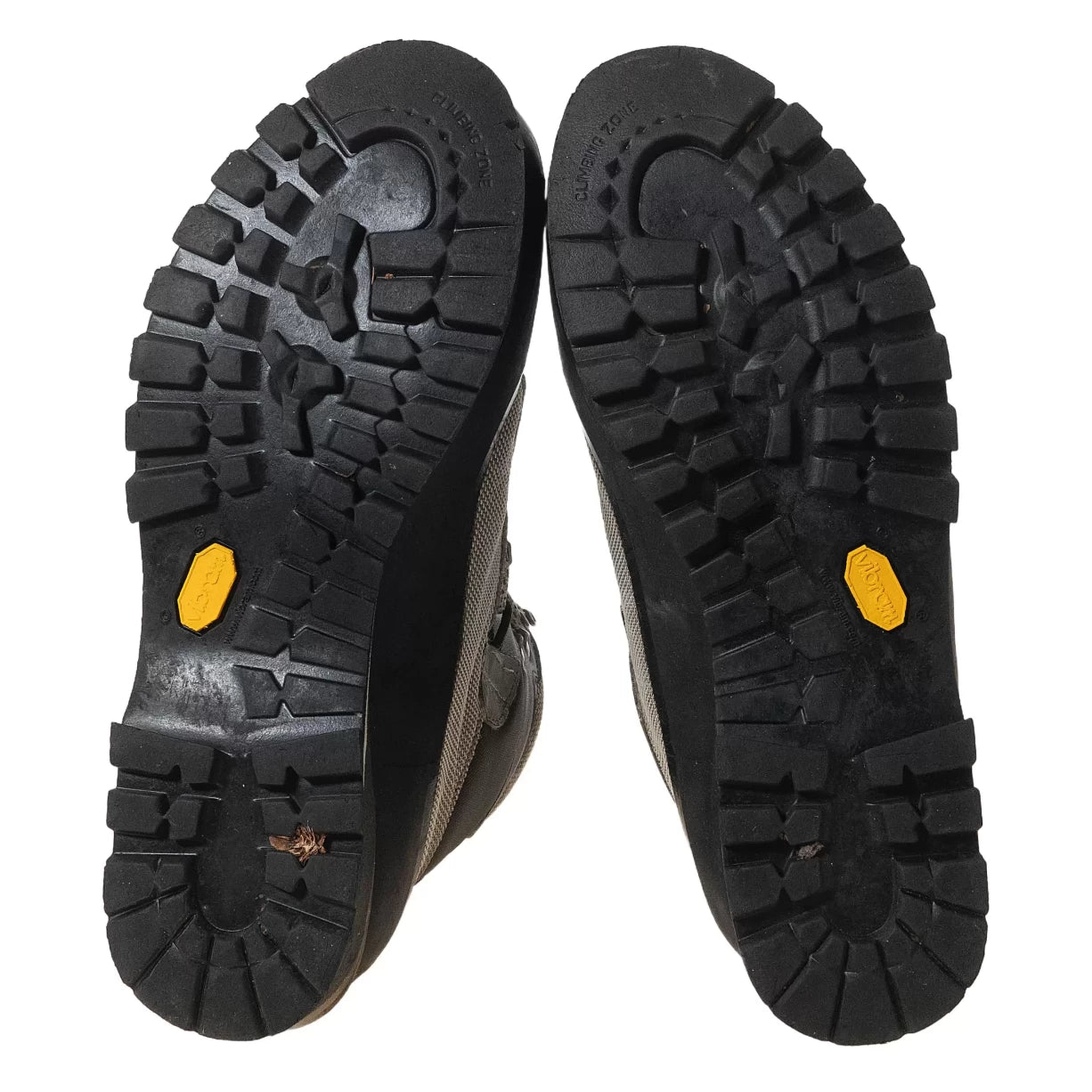 41.0Black/Gray
