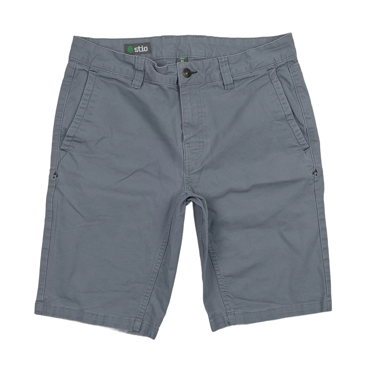 32Light Gray
