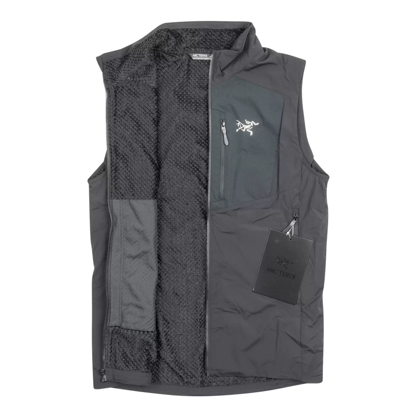 ARC'TERYX PROTON VEST MEN'S ブラック ベスト ARC'TERYX PROTON VEST MEN'S ブラック ベスト