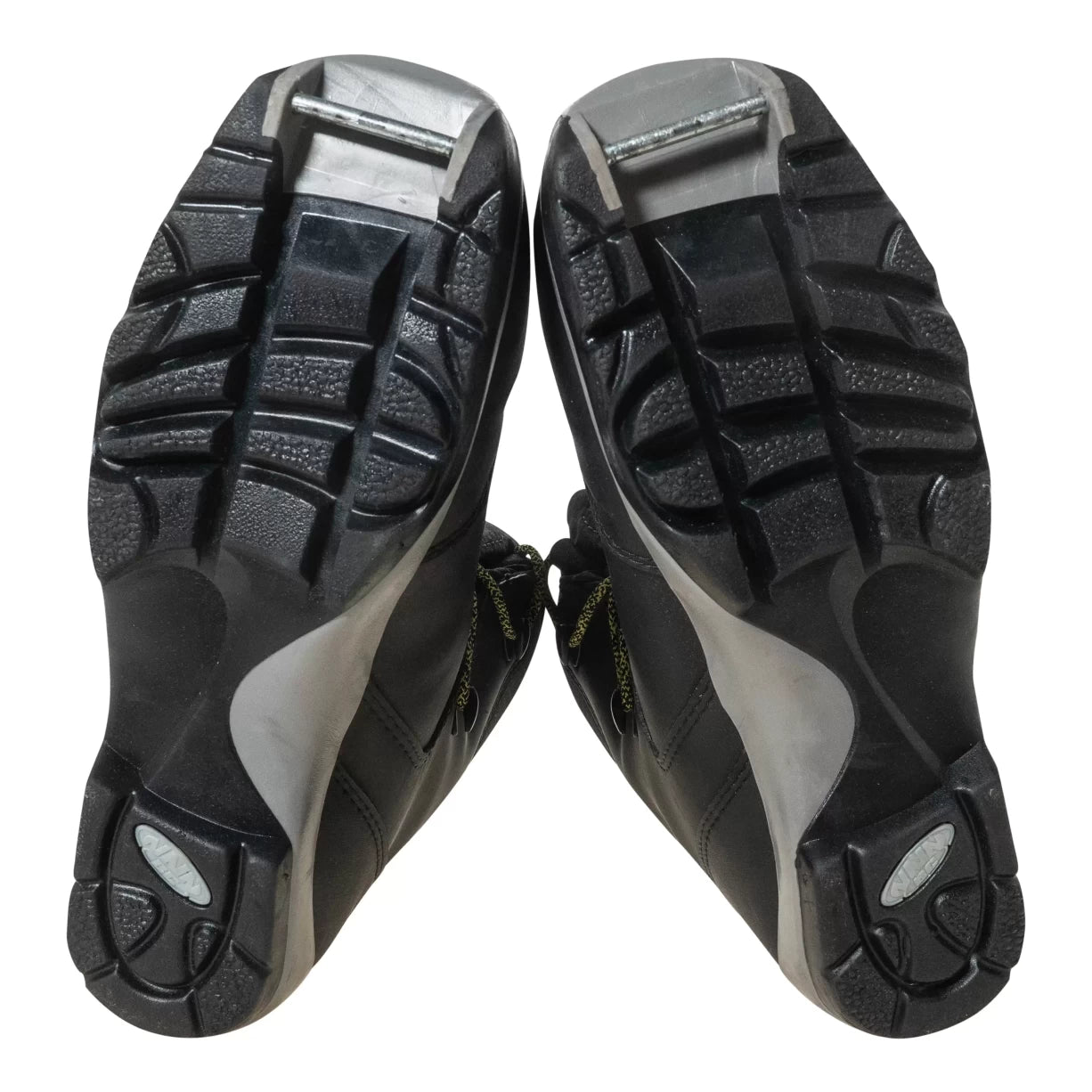 41.0Black