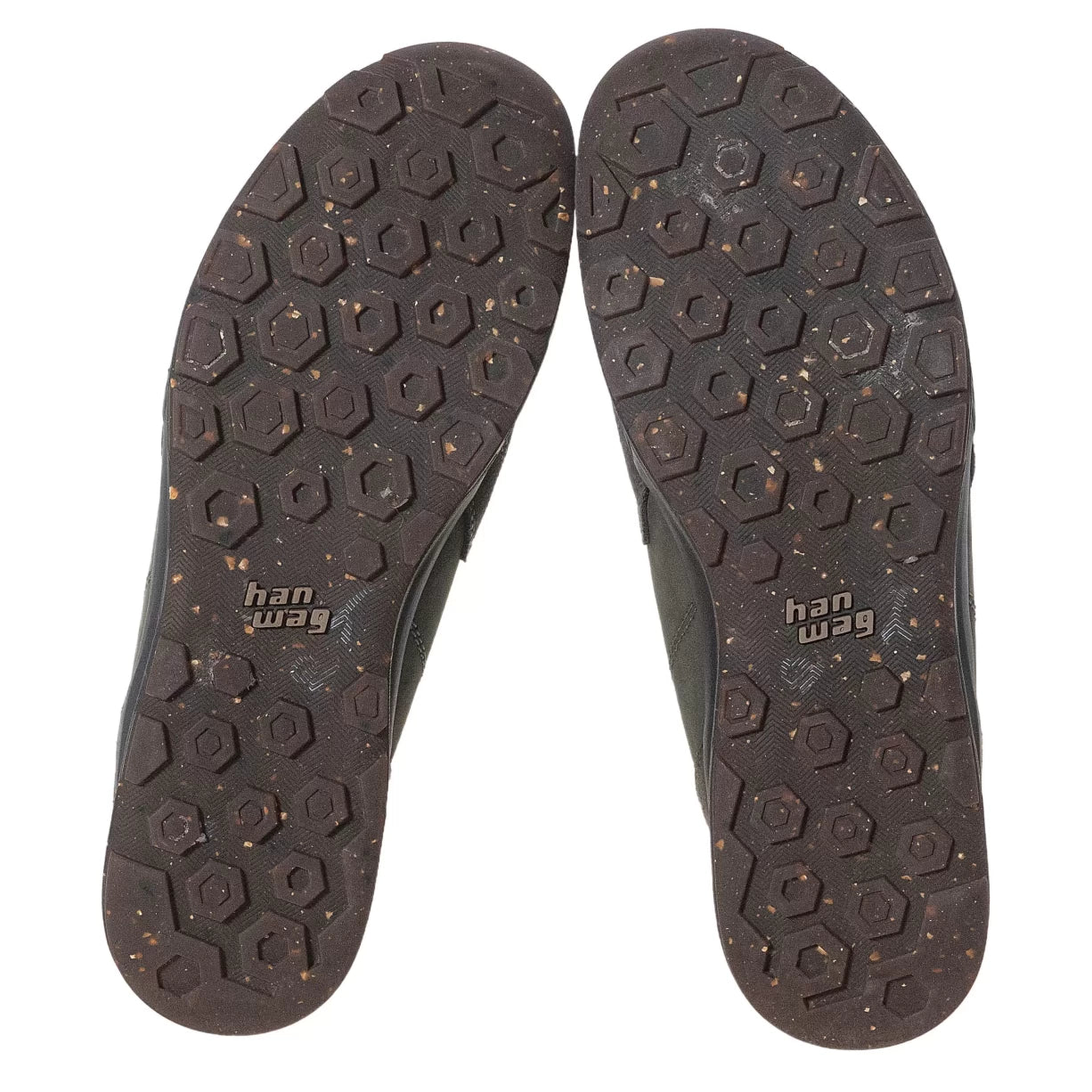 11Olive
