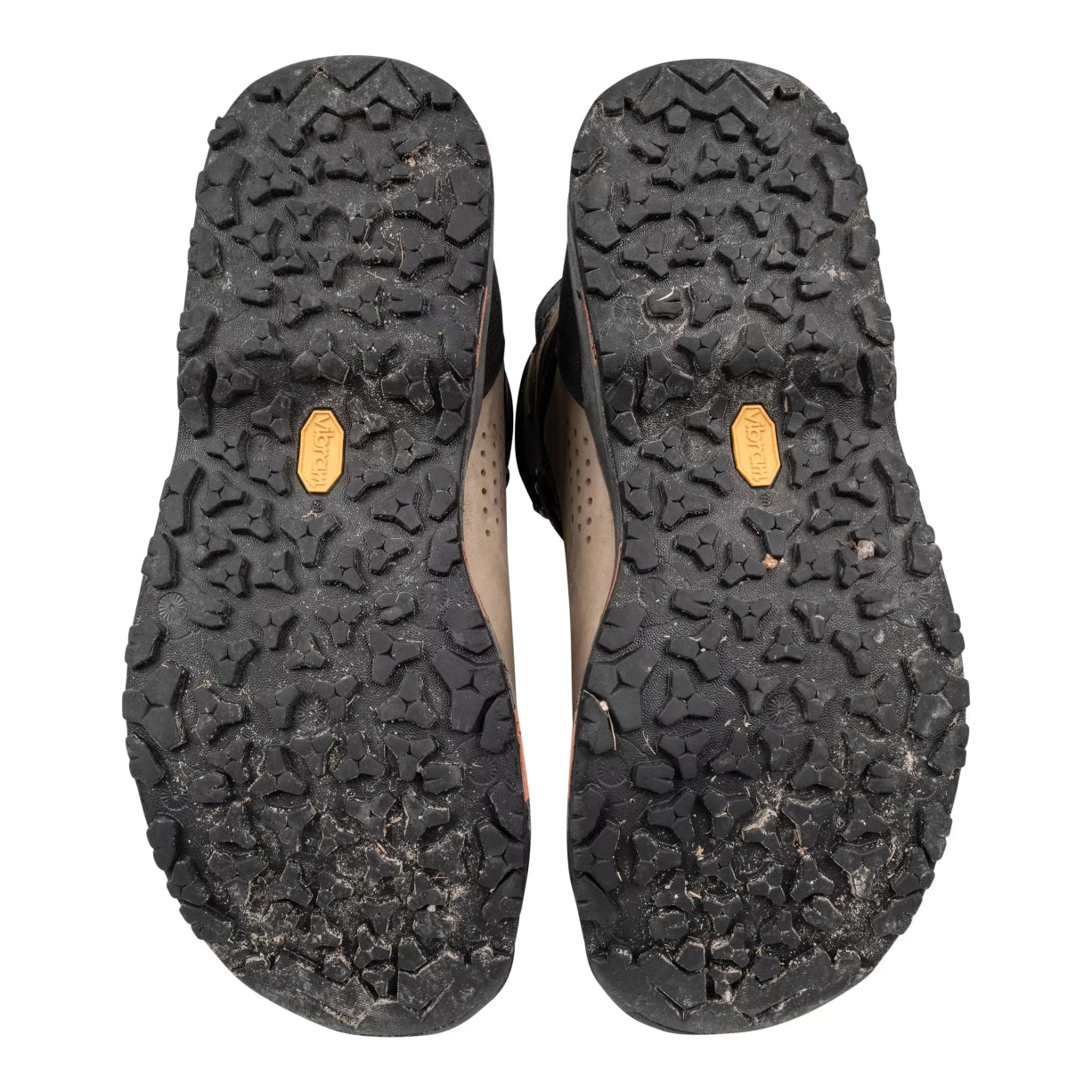 11Tan/Black