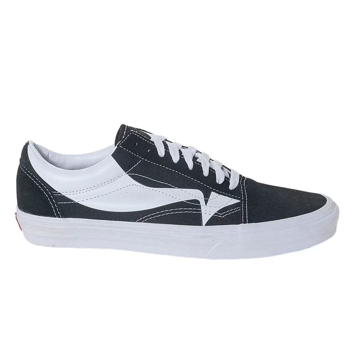 9Black/White
