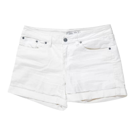 6White