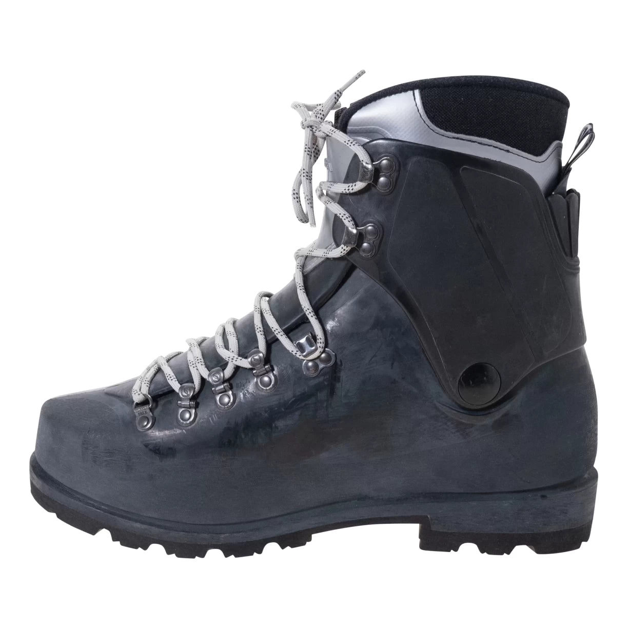 13Black/Grey