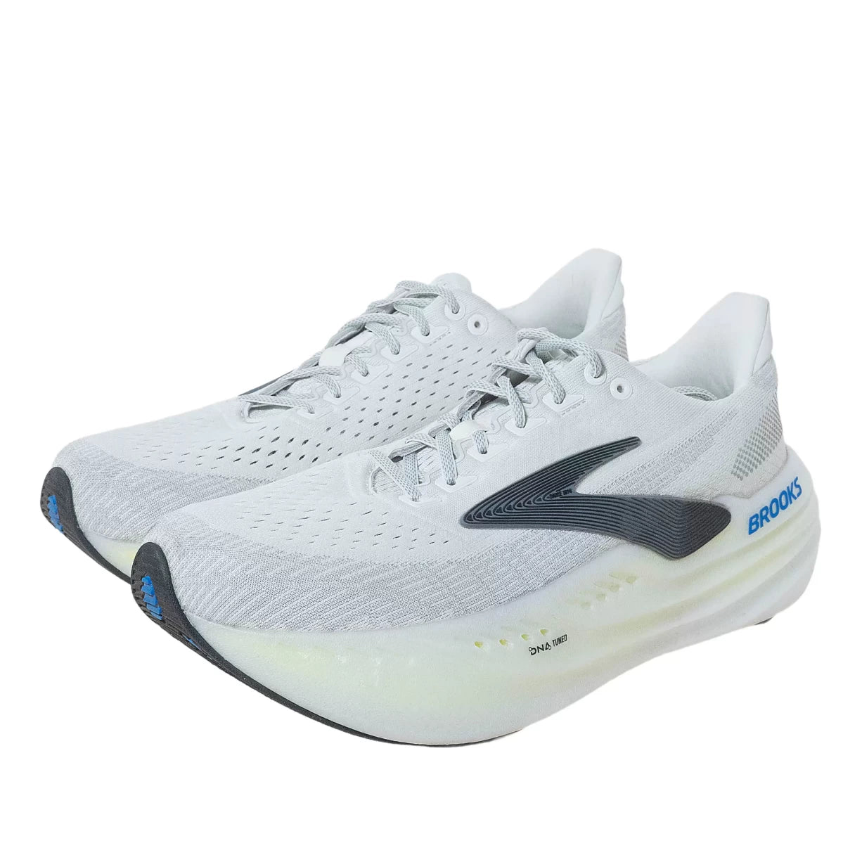 12White