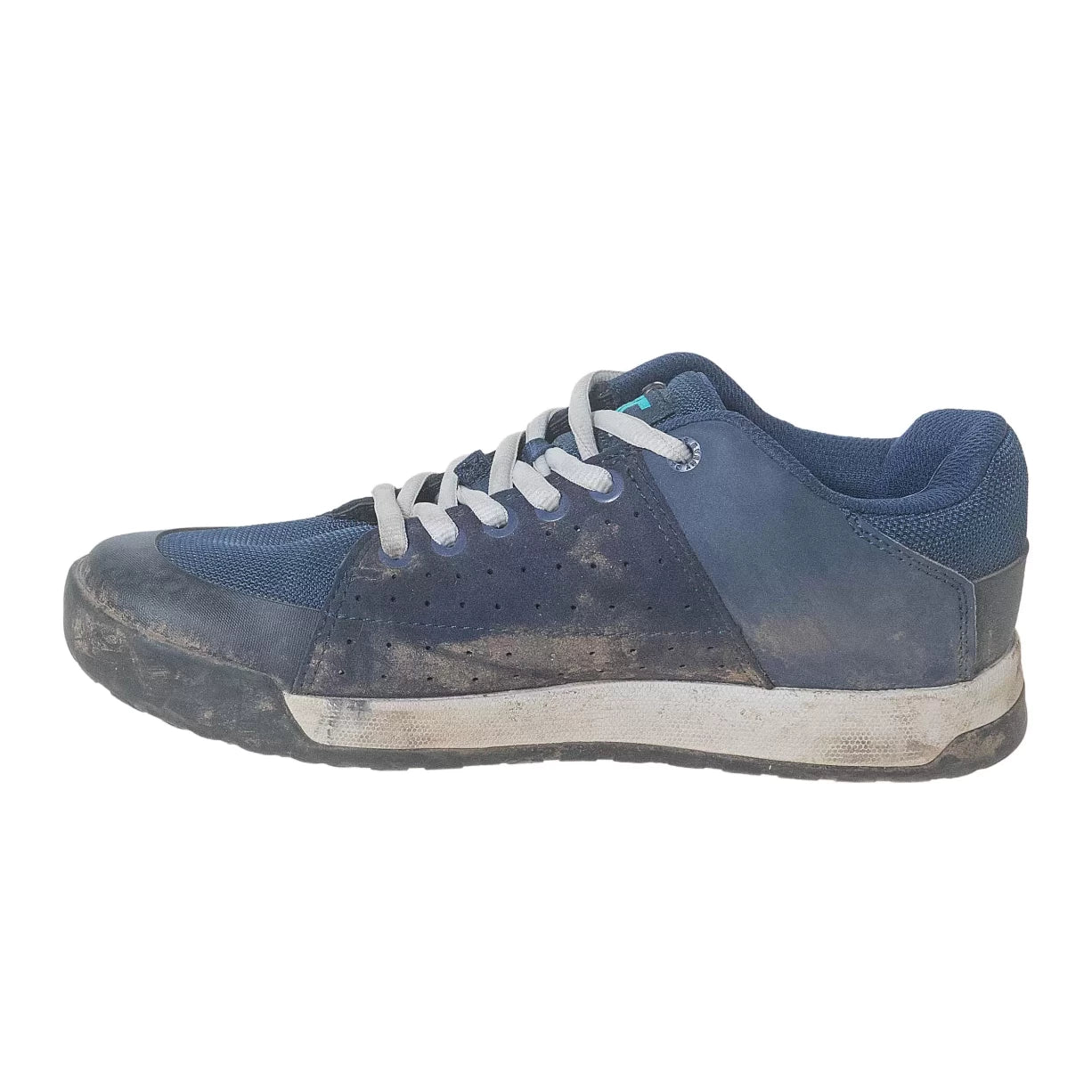 10Blue