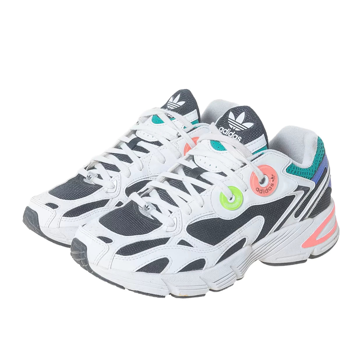 8White/Black