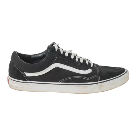 16Black