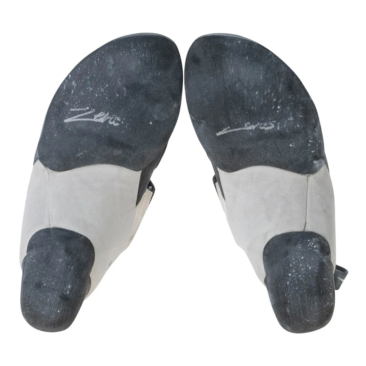 43.0White/Black
