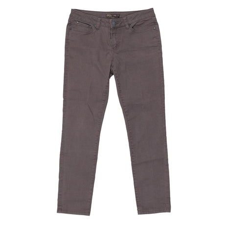 8Brown