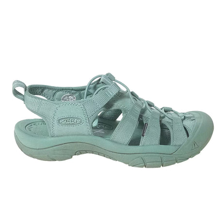 8Mint Green
