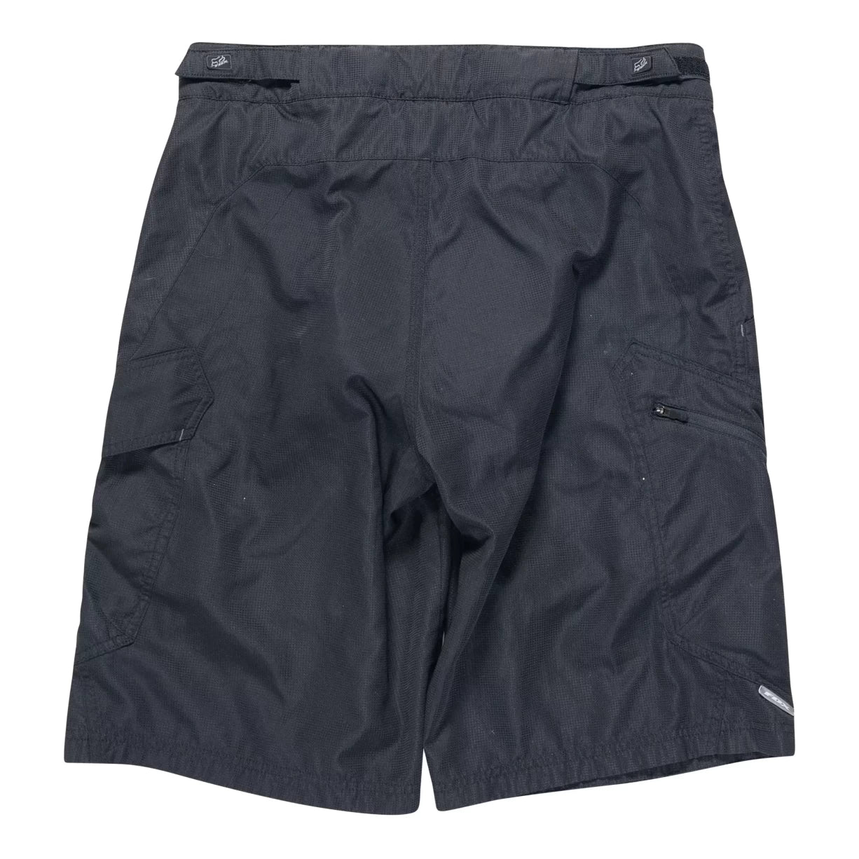 32Black