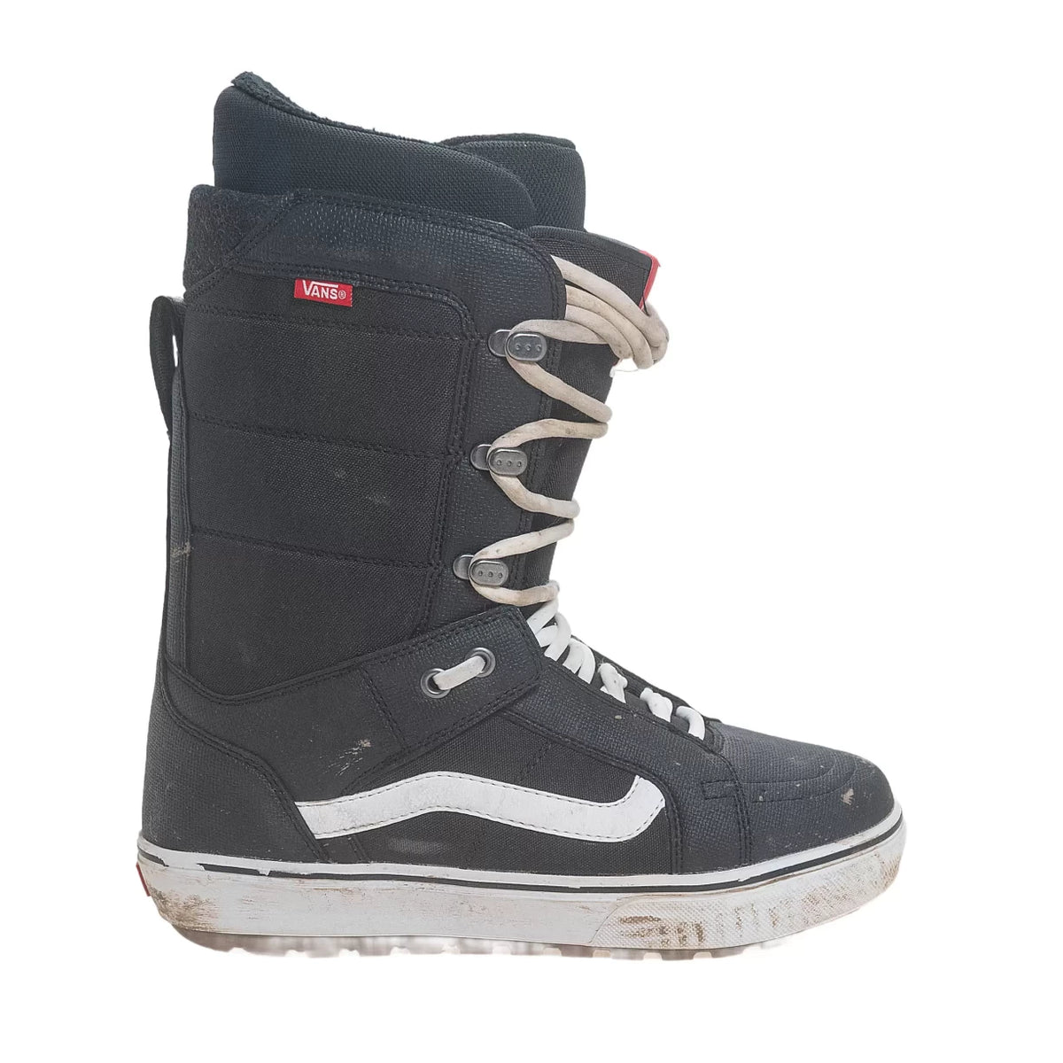 11Black/White