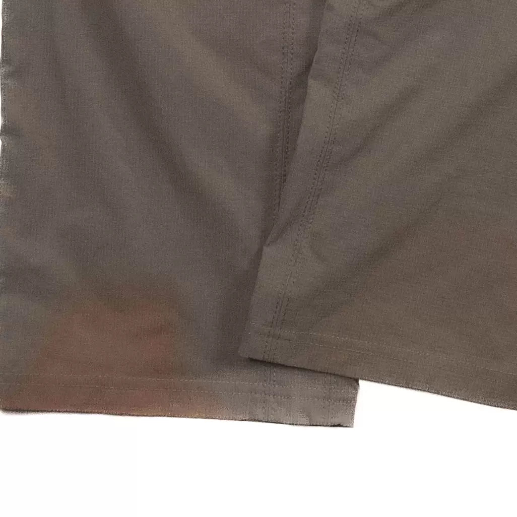 36" x 30"Khaki