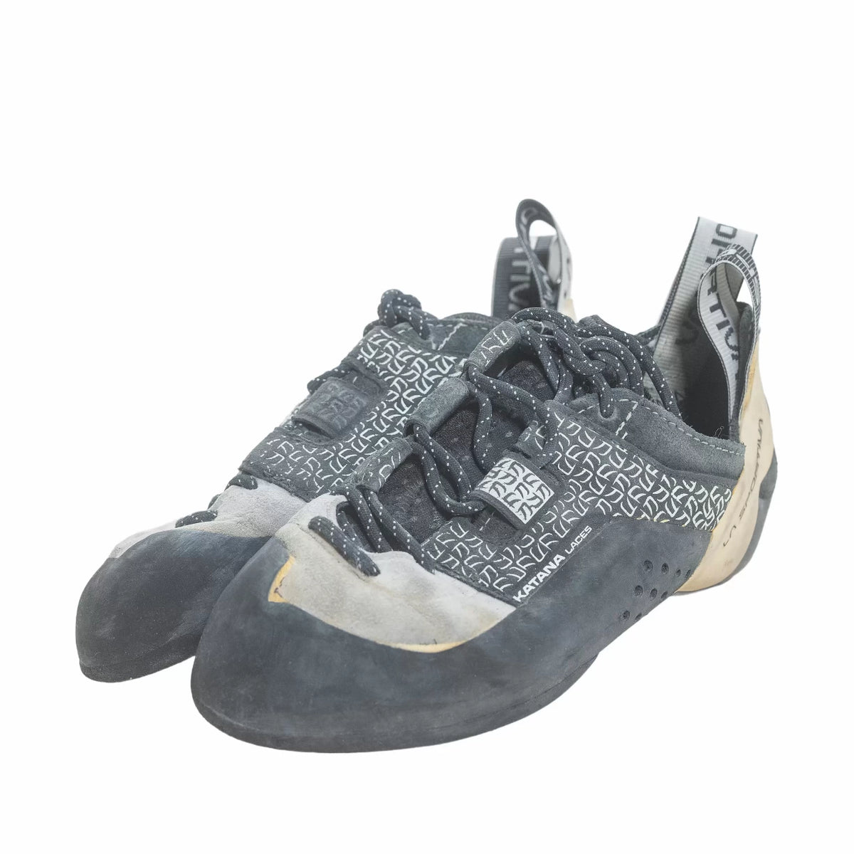 36.5Black/White