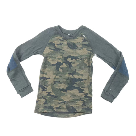 Estimated 8/9Camo