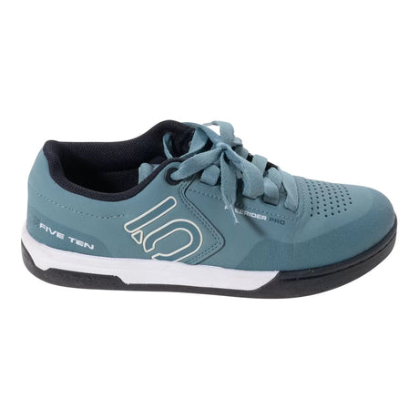 7.5Light Blue