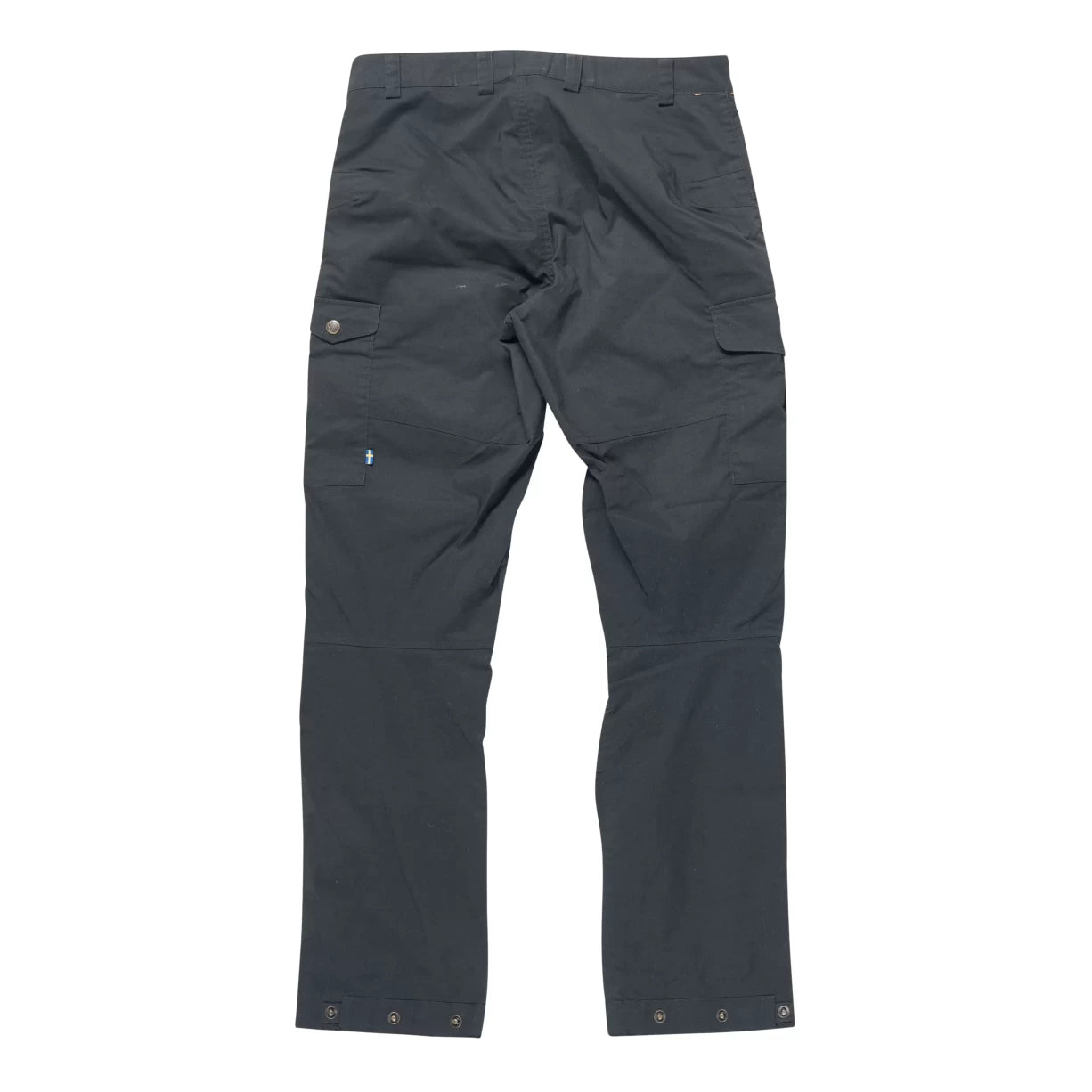32Black
