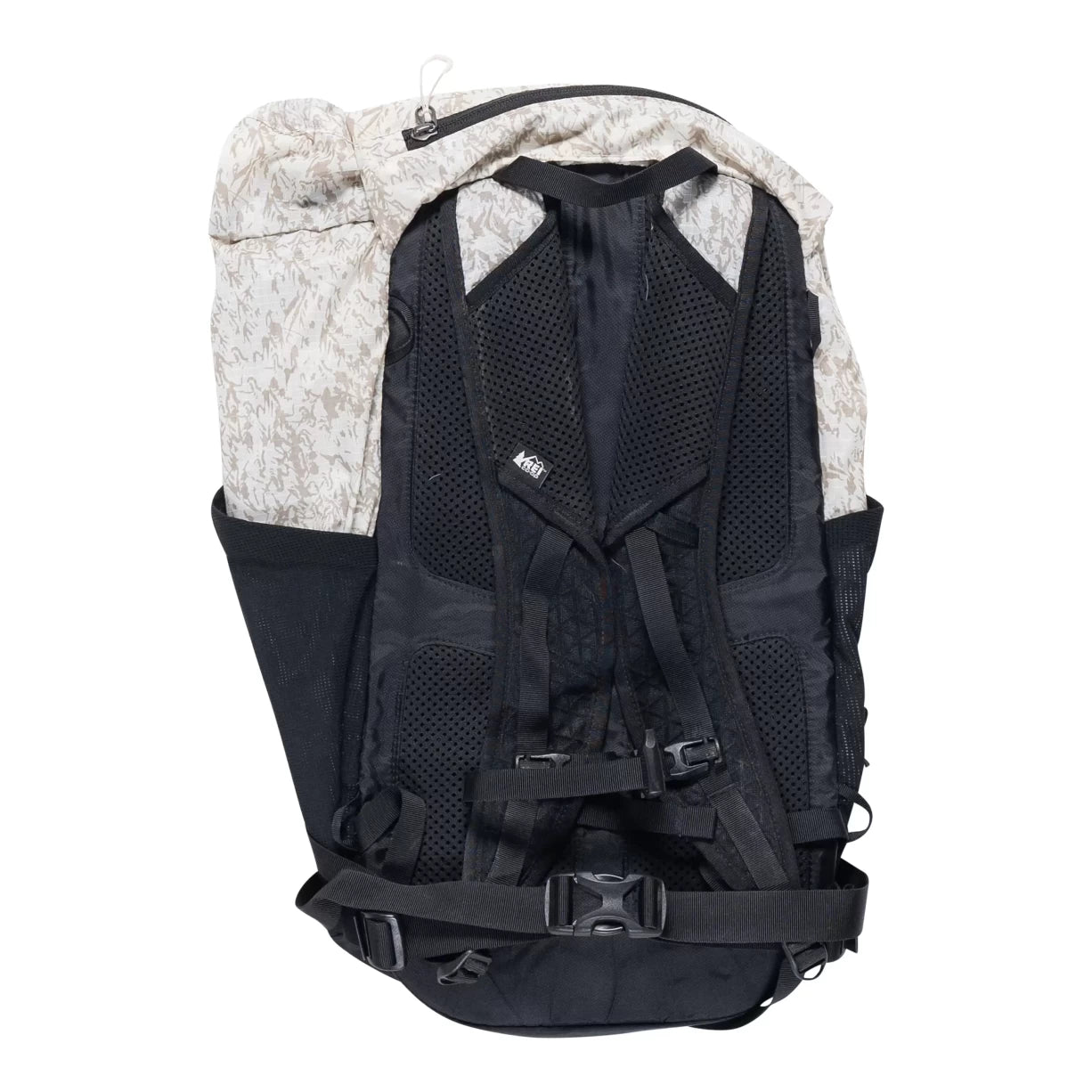 22 LWhite/Black