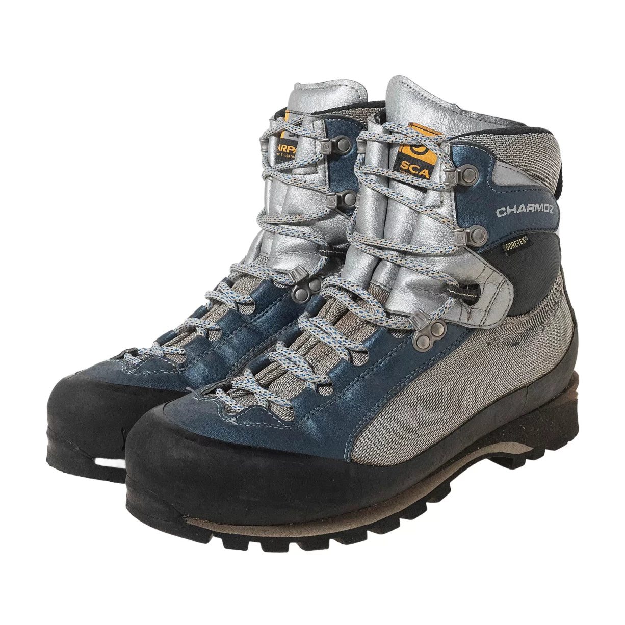41.0Black/Gray