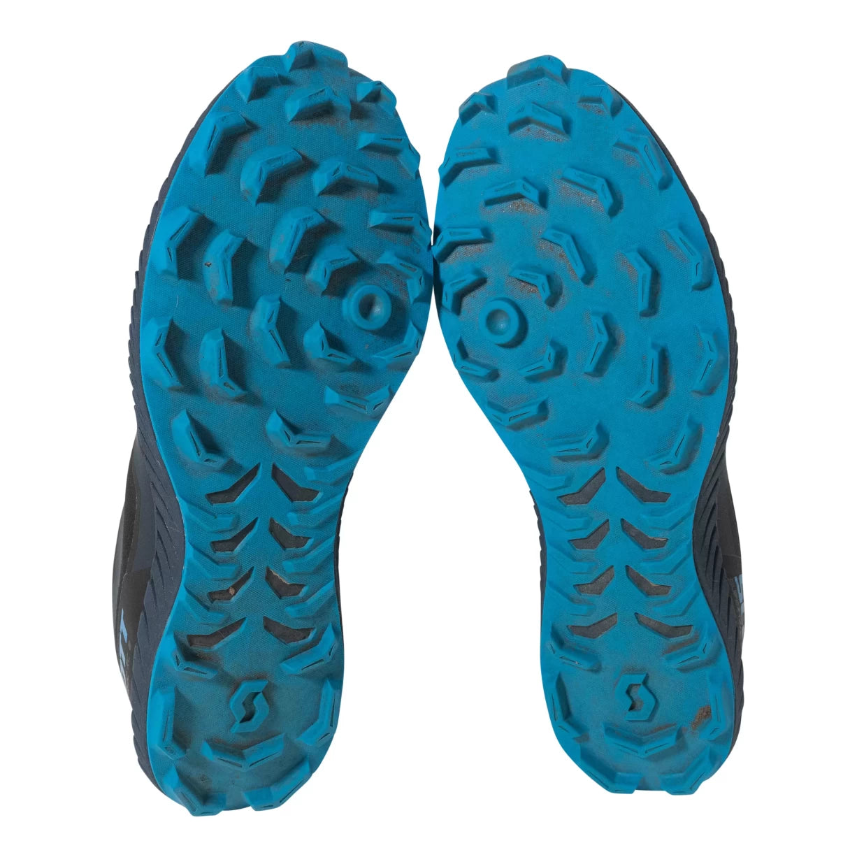 8Black/Blue