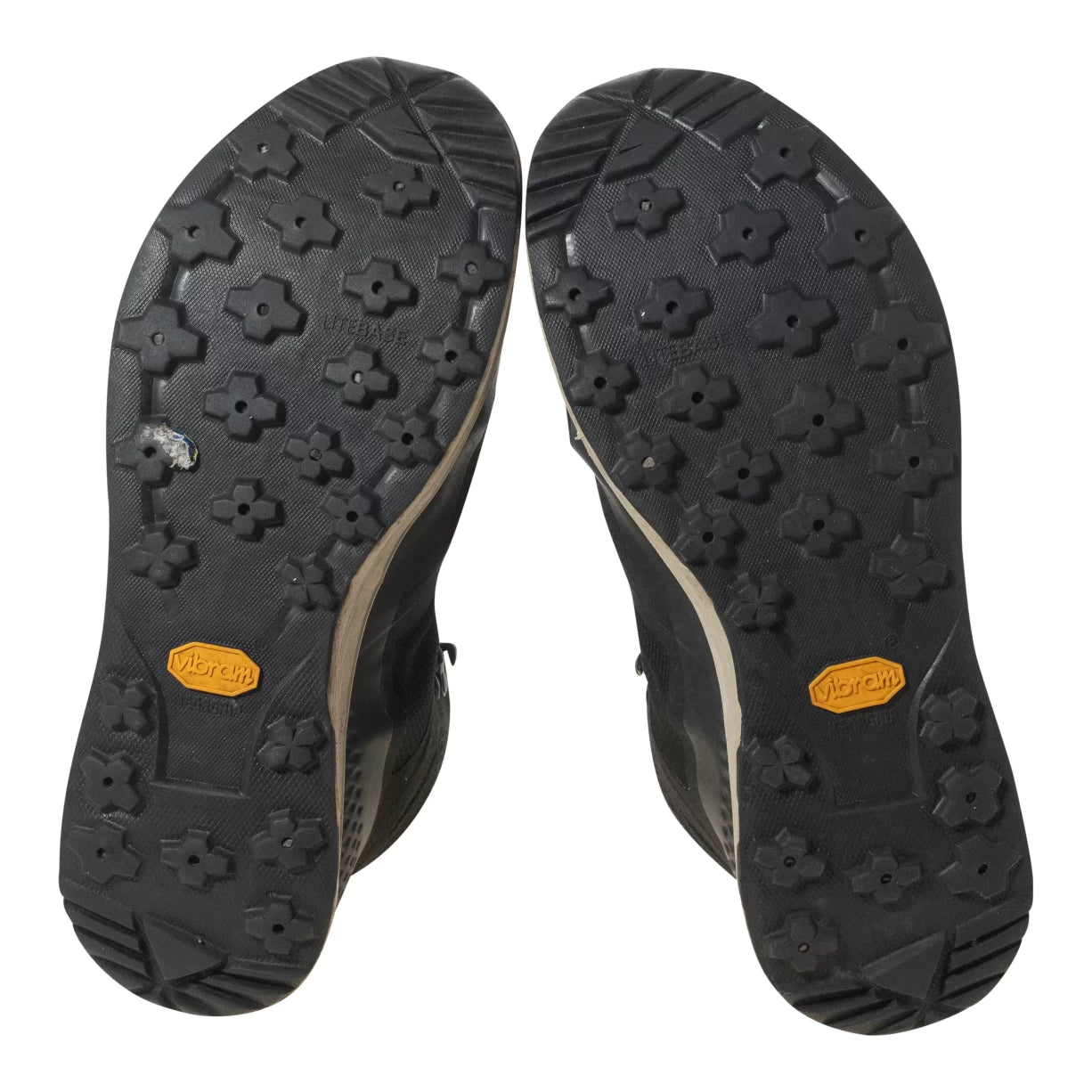 8.5Black