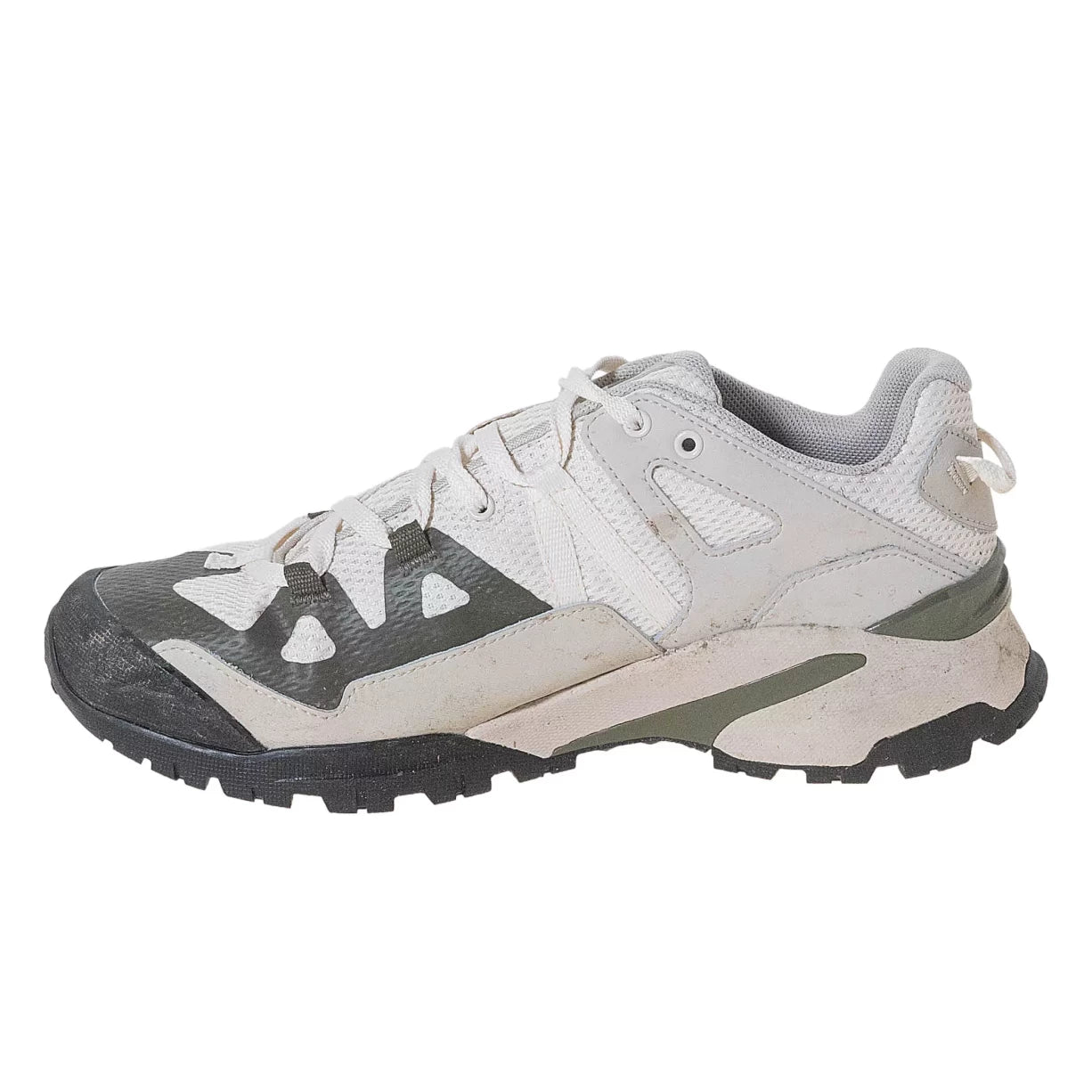 10White